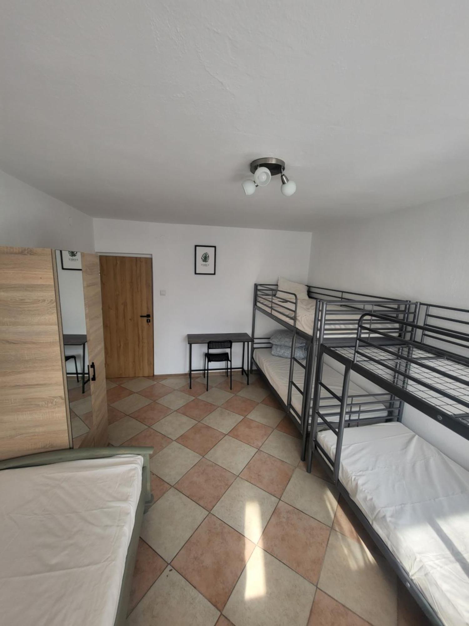 Rooms4Rest Popularna - Private Rooms For Tourists - Atr Consulting Sp, Z O,O, Varşova Dış mekan fotoğraf